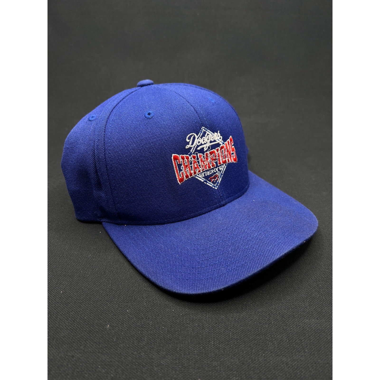 Kill The Hype LA Bleeds Blue Dodgers Champions Snapback Classic Early Run KTHLA