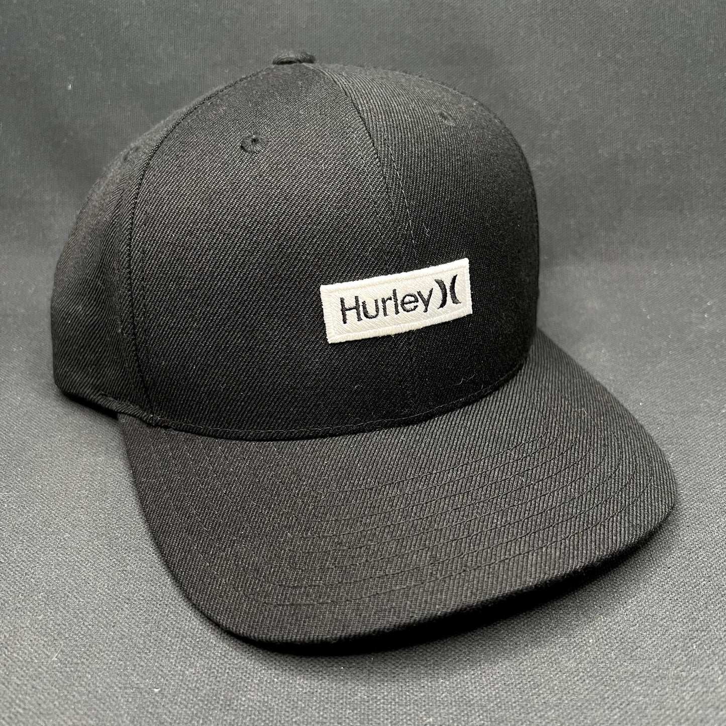 Hurley Black Snapback Hat Yupoong The Classics Surf Skate Streetwear