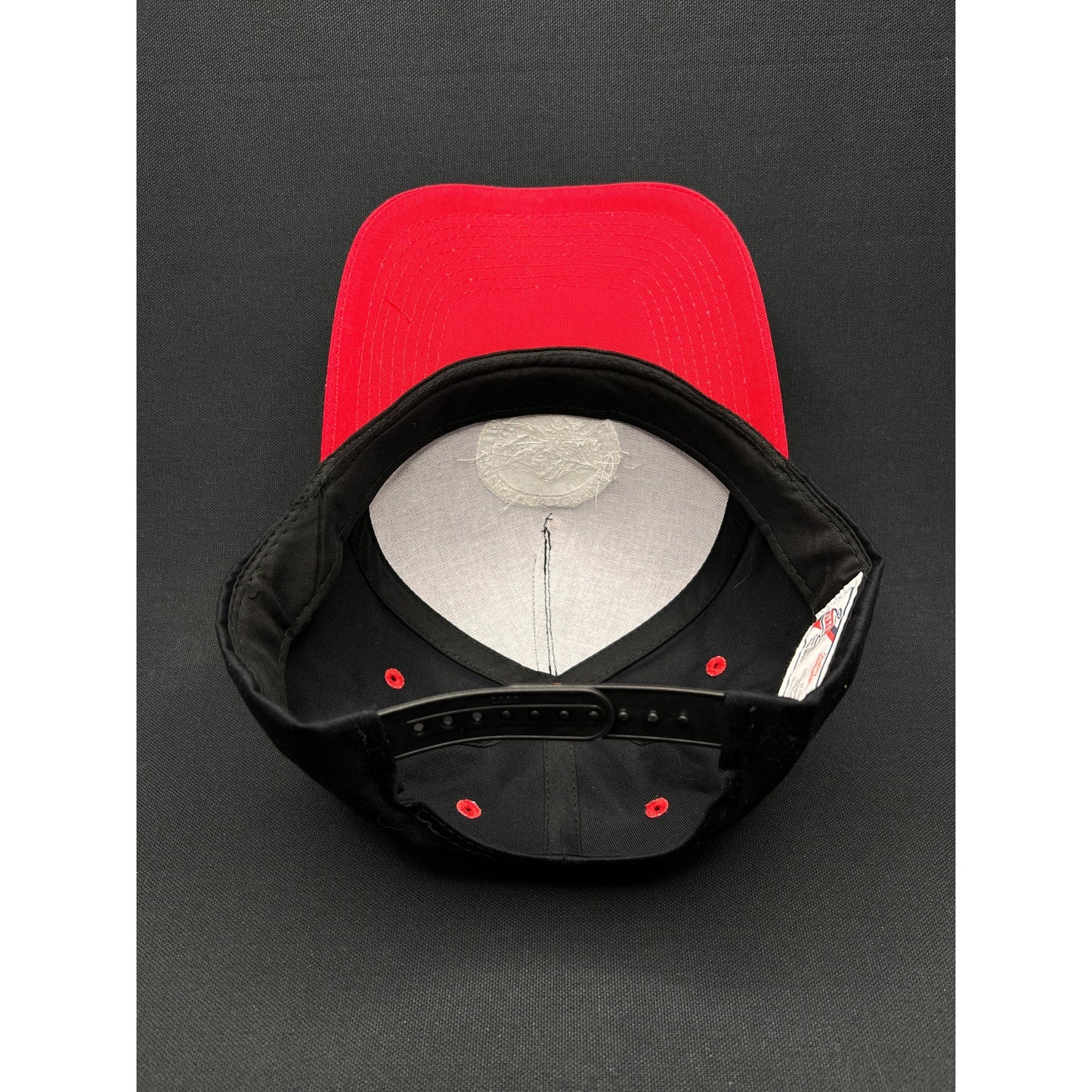 Diamond Head Clothing Co. Hawaii Patch Hat – Black/Red Otto Snapback