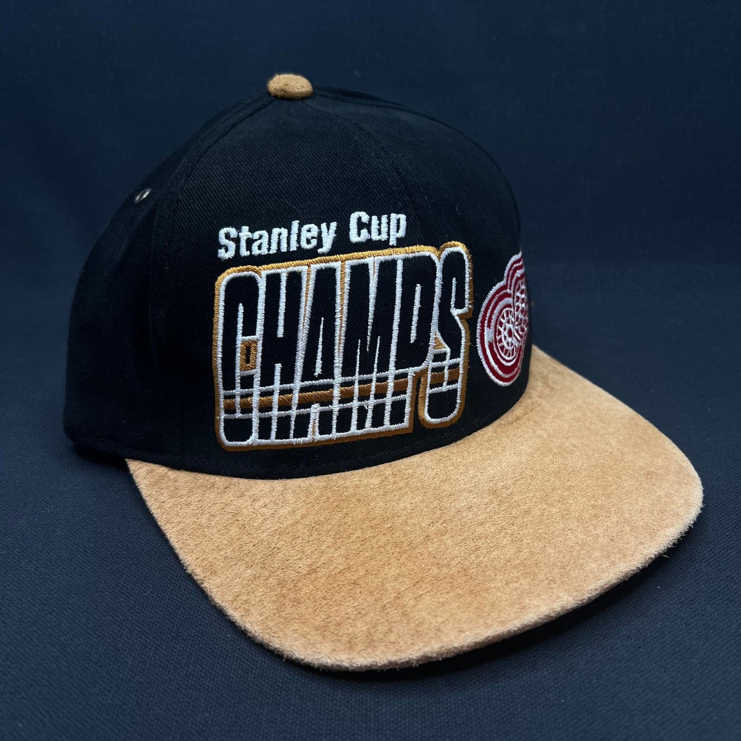 Vintage Detroit Red Wings 1997 Stanley Cup Champs Starter Snapback Hat