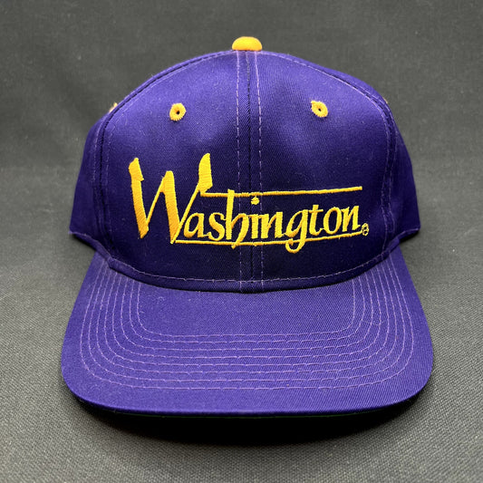 Vintage Washington Huskies The Game Snapback Hat Purple NCAA USA