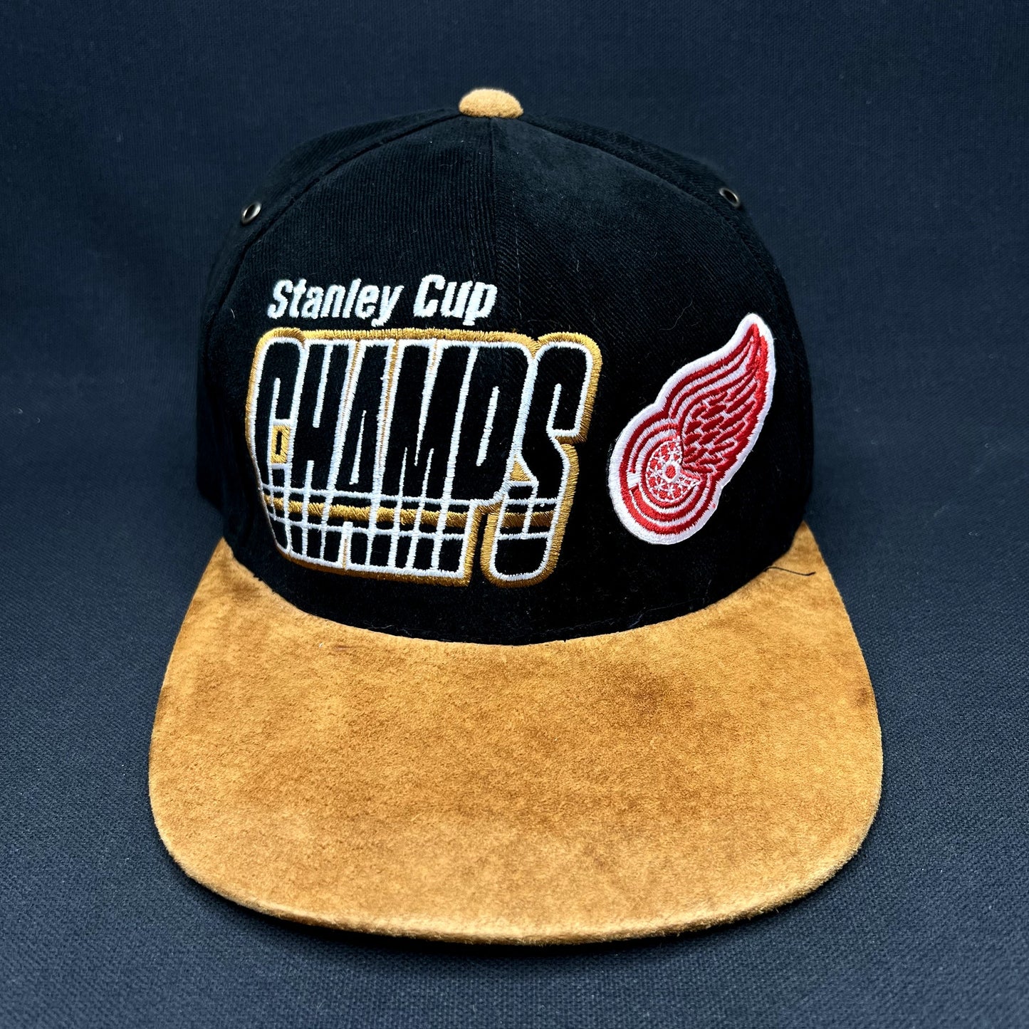 Vintage 1997 Stanley Cup Champs Red Wings Starter Strapback Hat