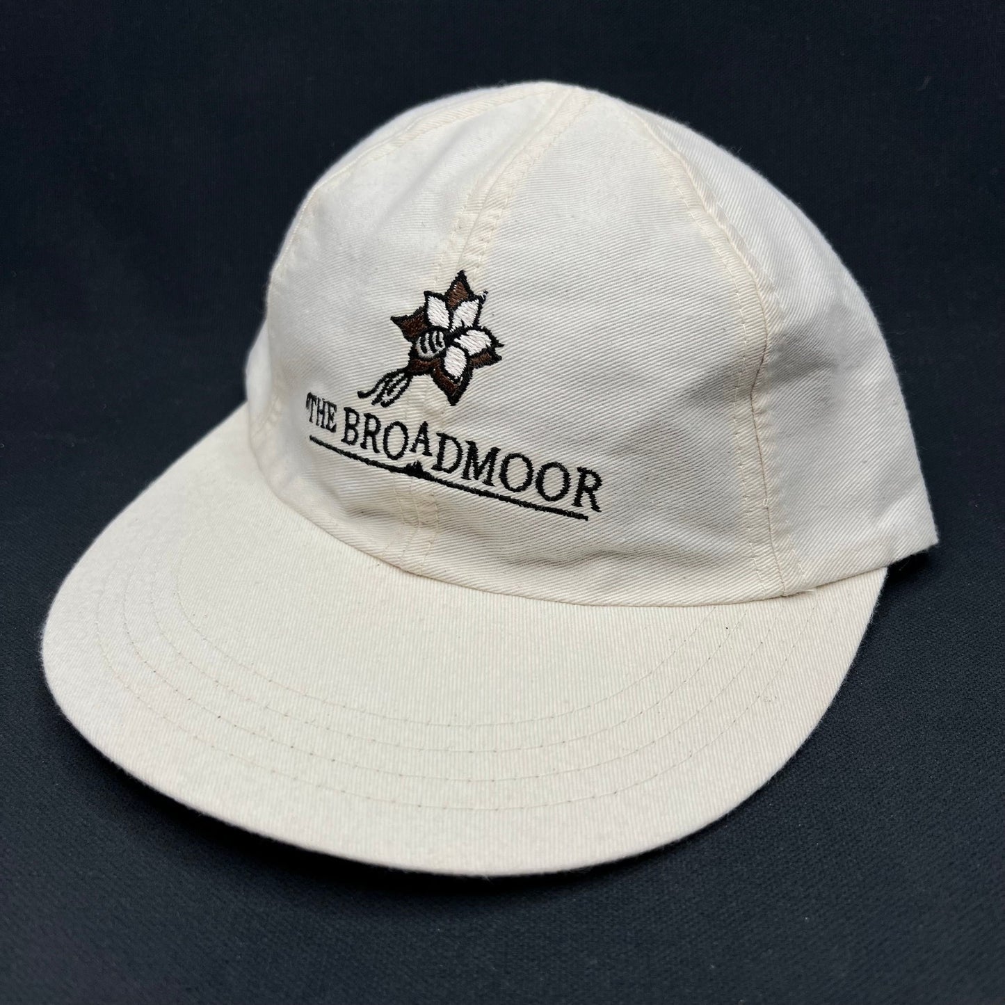 The Broadmoor Golf Resort Strapback Hat NWT White Adjustable
