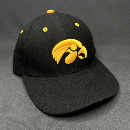 Vintage Nike Iowa Hawkeyes Strapback Hat Black Yellow Team Sports Cap