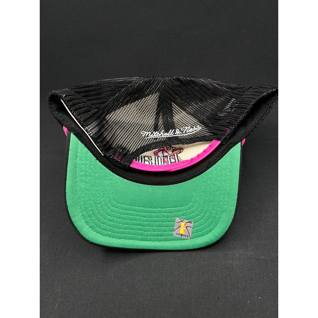 Mitchell & Ness Miami Floridians Throwback Rope Snapback – Pink Rope, Mesh Back, Vintage ABA Style