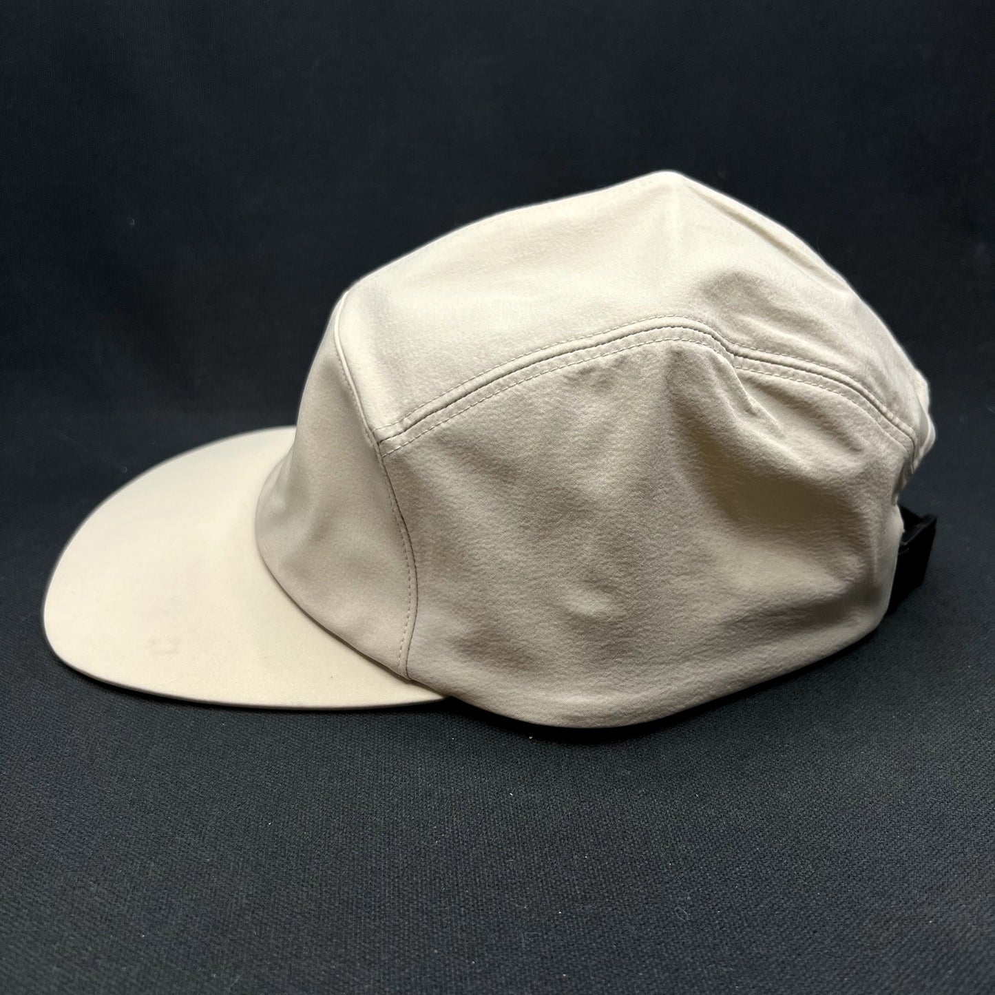 Arc’teryx 5 Panel Technical Cap Beige Bird Logo Lightweight Trail Hat L/XL