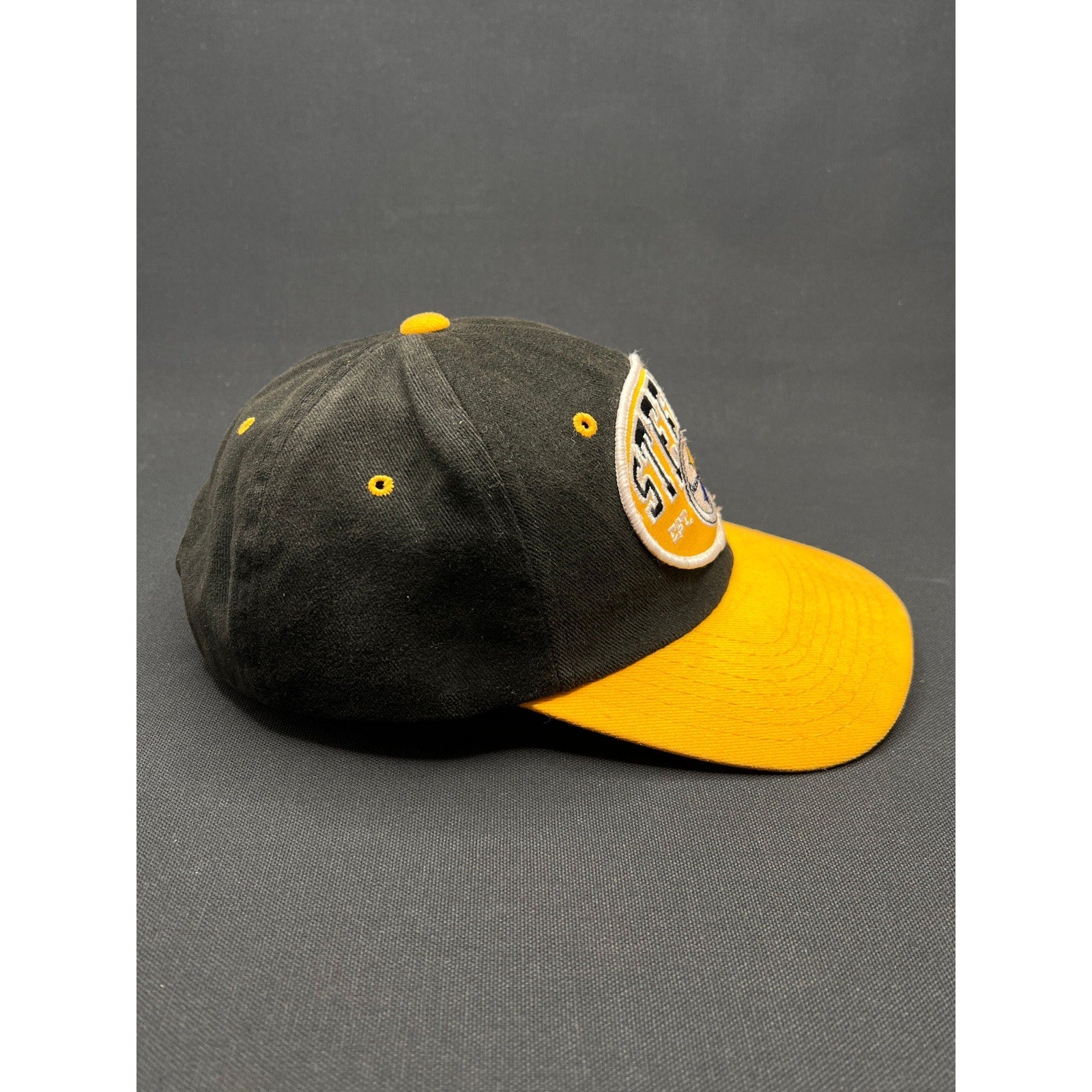 Vintage Pittsburgh Steelers Nutmeg Mills Snapback Hat – Black/Gold