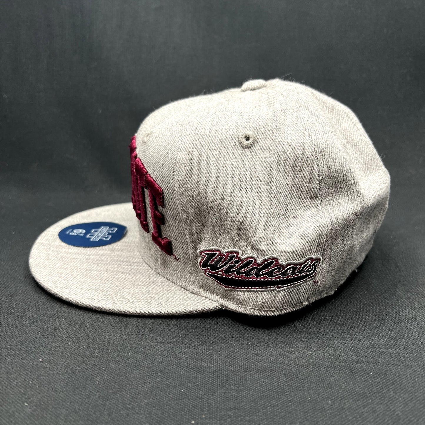 Chico State Wildcats Heather Gray Fitted Hat 6 7/8 NCAA