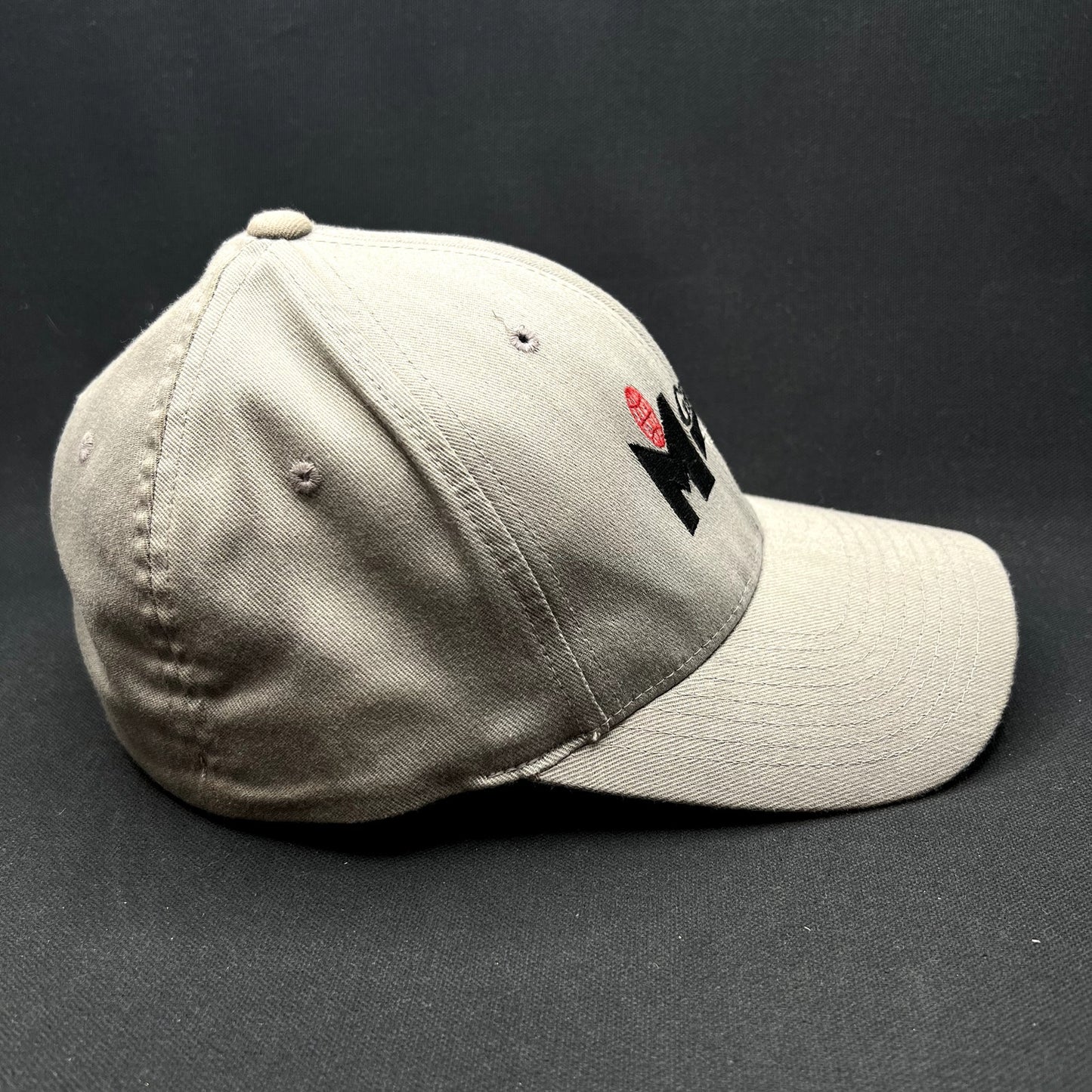 M Games 2004 Flexfit Hat S/M Gray Event Cap Yupoong Flexfit