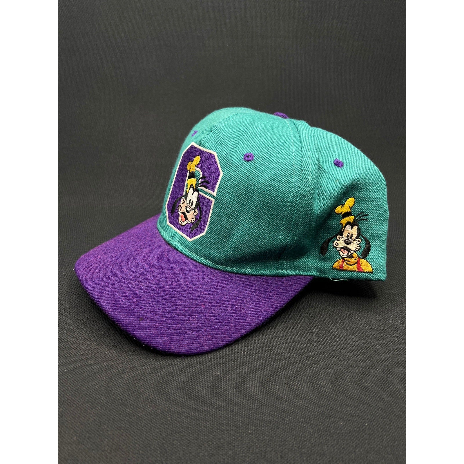 Vintage 1990s Goofy “G” Hat – Teal & Purple Snapback by Mickey Unlimited (Disney)