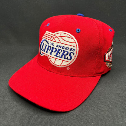Vintage Starter LA Clippers Snapback Hat Red Script Logo NBA Fitted Hat