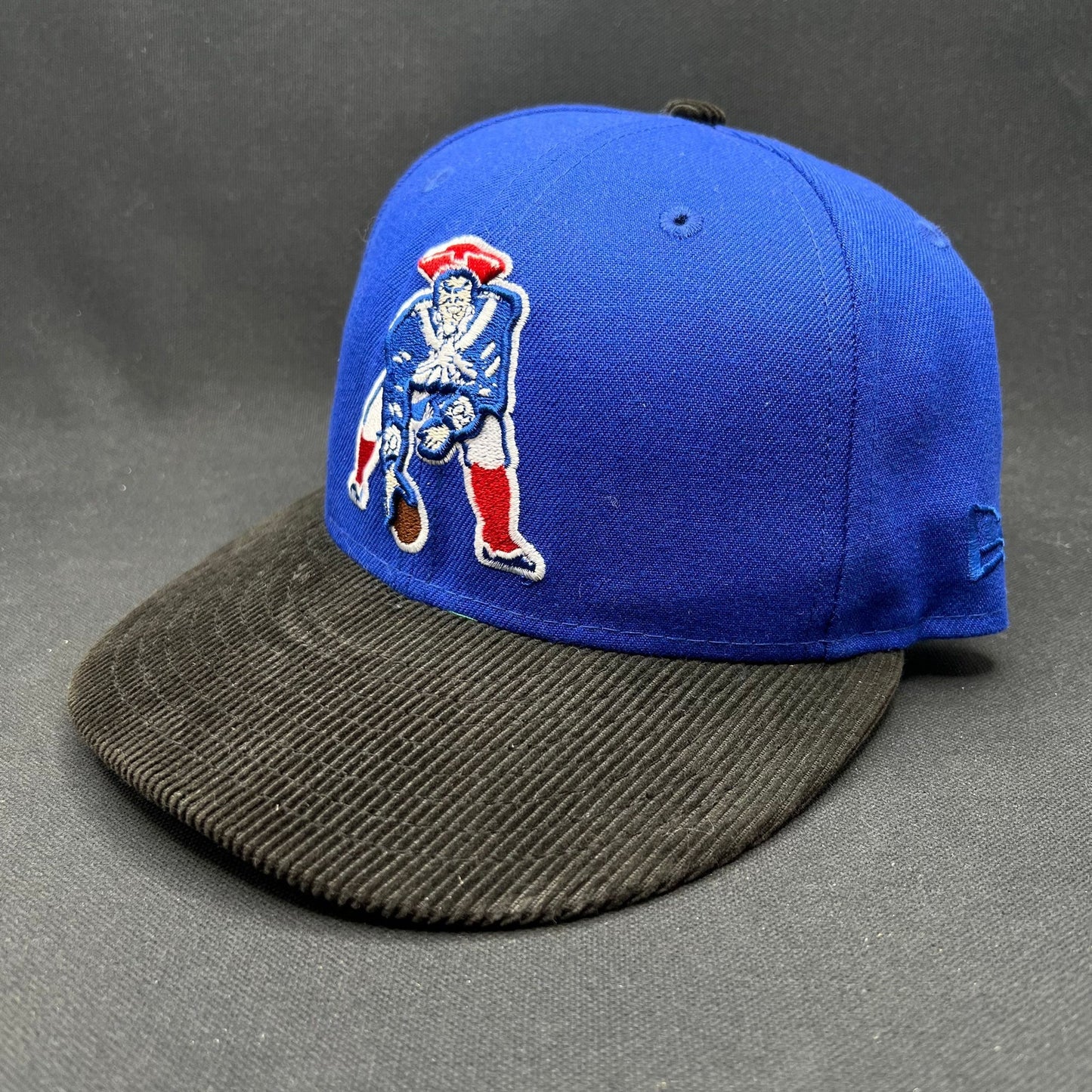 7 5/8 New Era 59FIFTY New England Patriots Throwback Corduroy Brim Hat