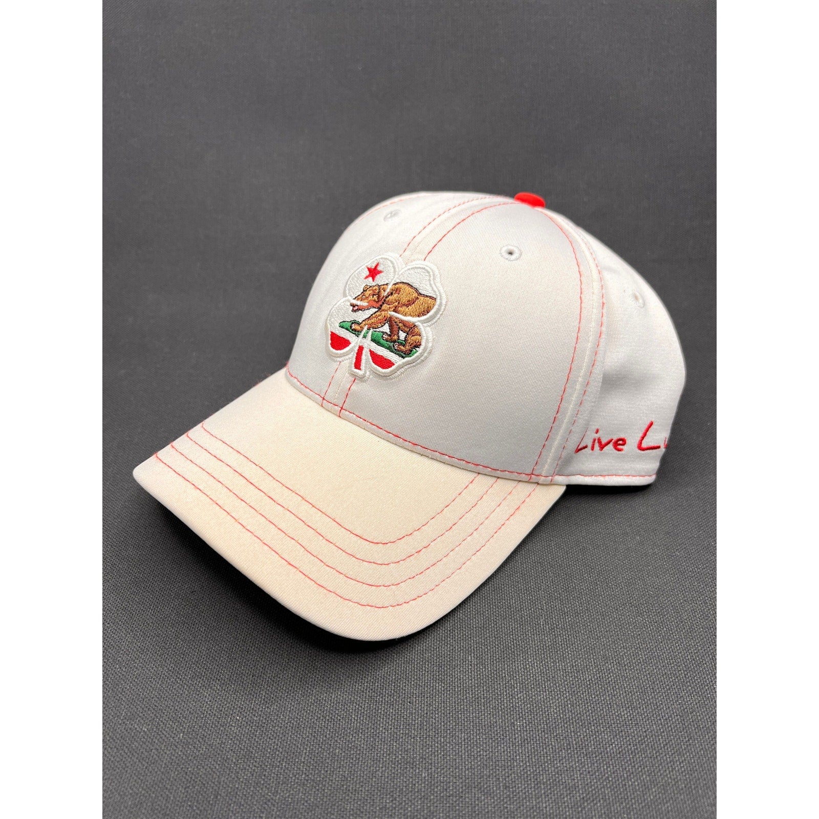 S/M Black Clover California Republic Live Lucky Hat Four-Leaf Clover Bear Design