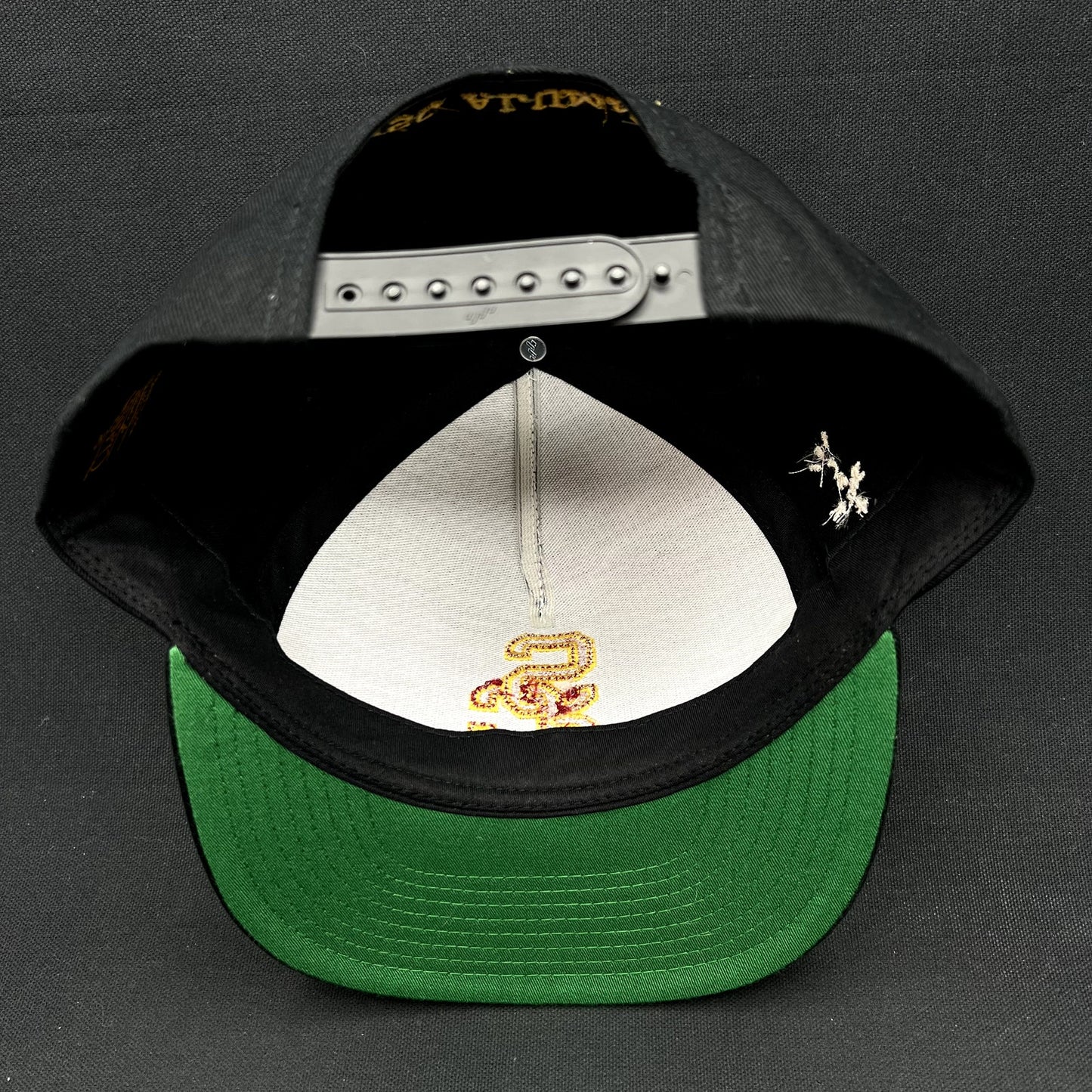 USC Trojans Alumni Yupoong Snapback Hat Black NCAA Football