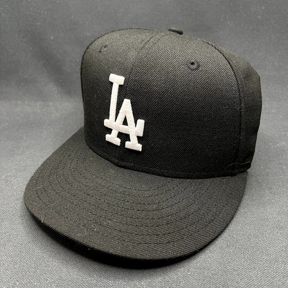 New Era LA Dodgers 59FIFTY Fitted Hat 7 1/8 Black Pink Undervisor