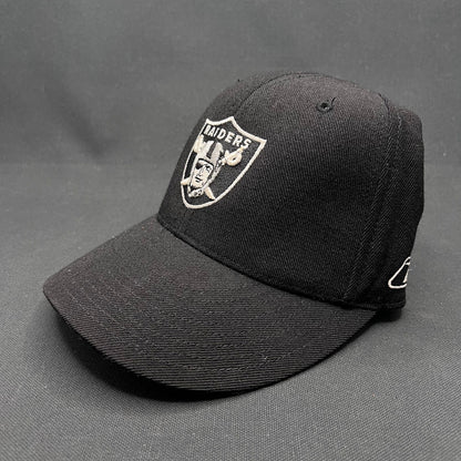 7 1/8 Oakland Raiders NFL On-Field Reebok Fitted Hat Black Size