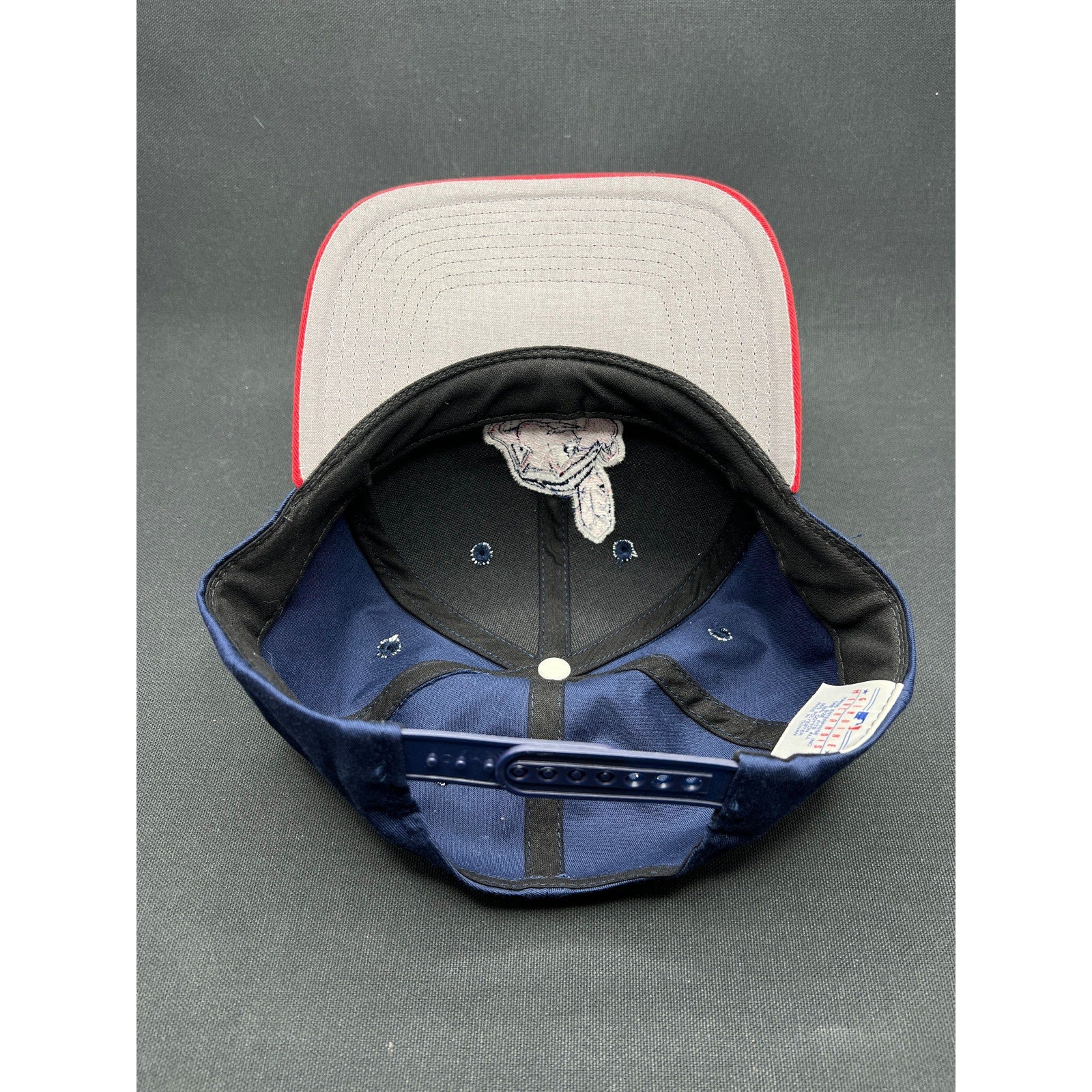 Vintage 90s Cleveland Indians Snapback Hat Twins Enterprise MLB Taiwan