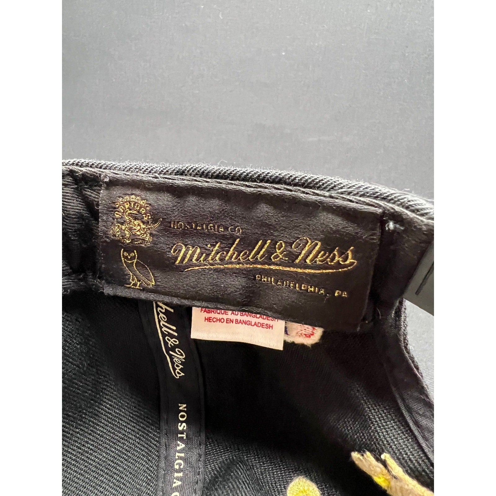Rare 2015 Toronto Raptors x OVO Mitchell & Ness Snapback – Black & Gold Owl Edition