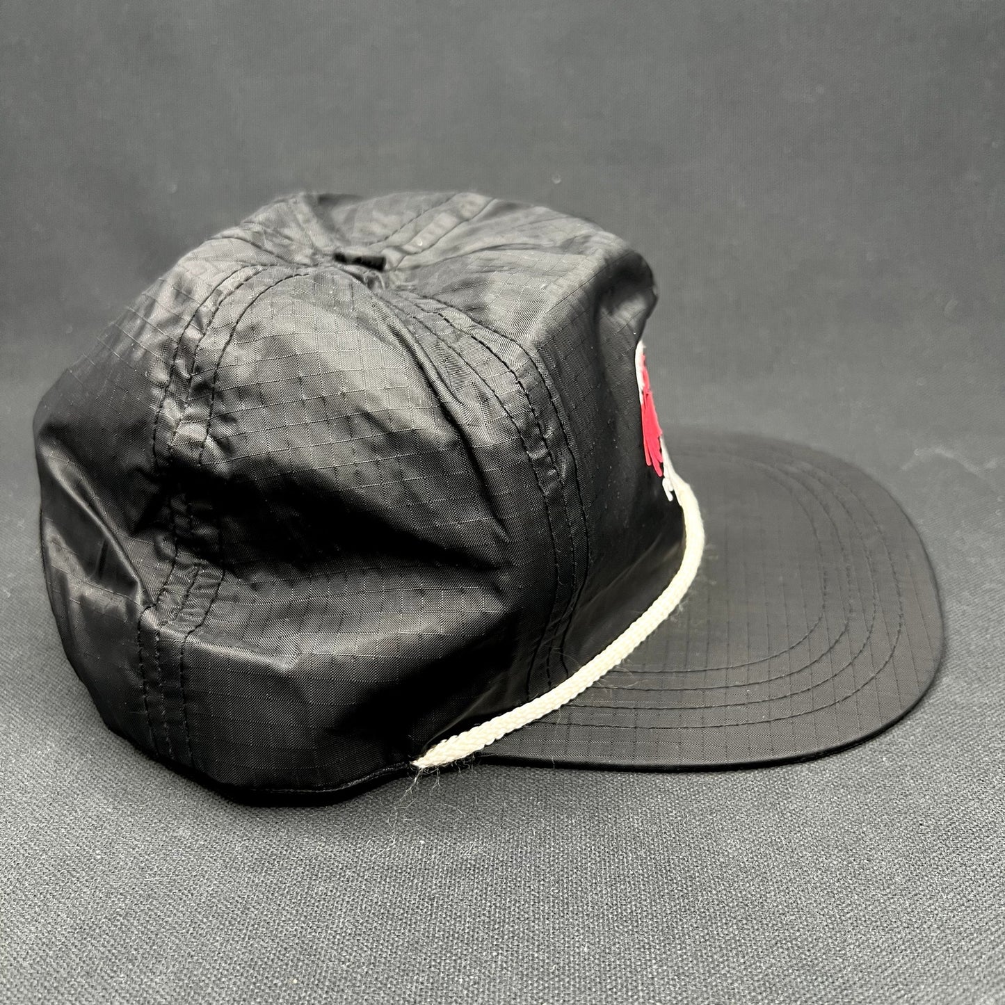 Vintage Aspen Wintersköl Audi Snapback Hat USA Made Ski Festival Cap