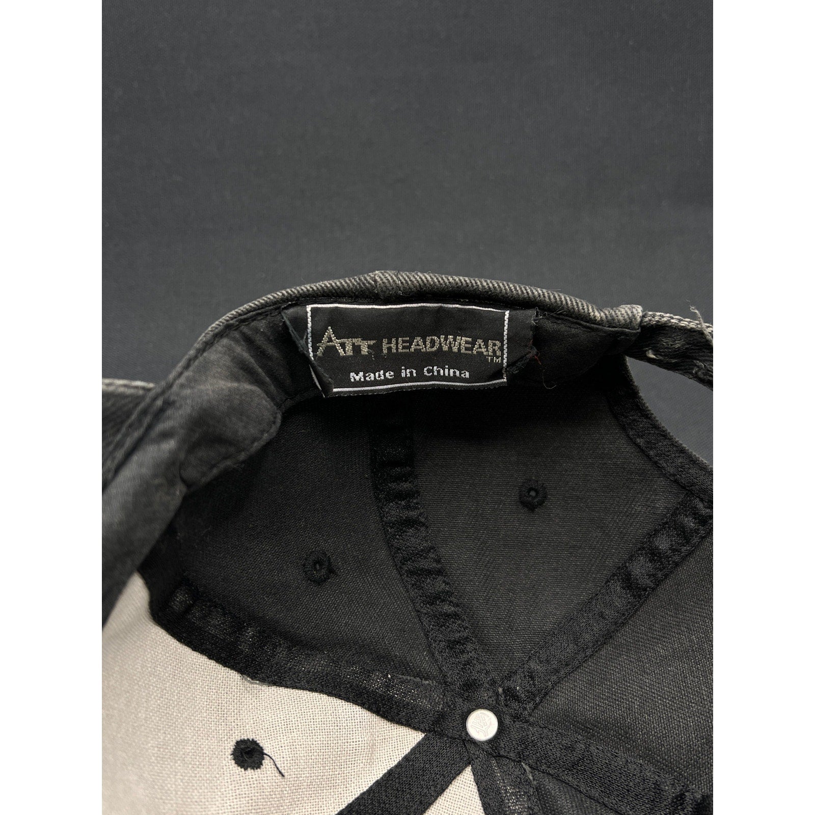 Vintage Pokémon Poké Ball Logo Strapback Cap – A+E Headwear