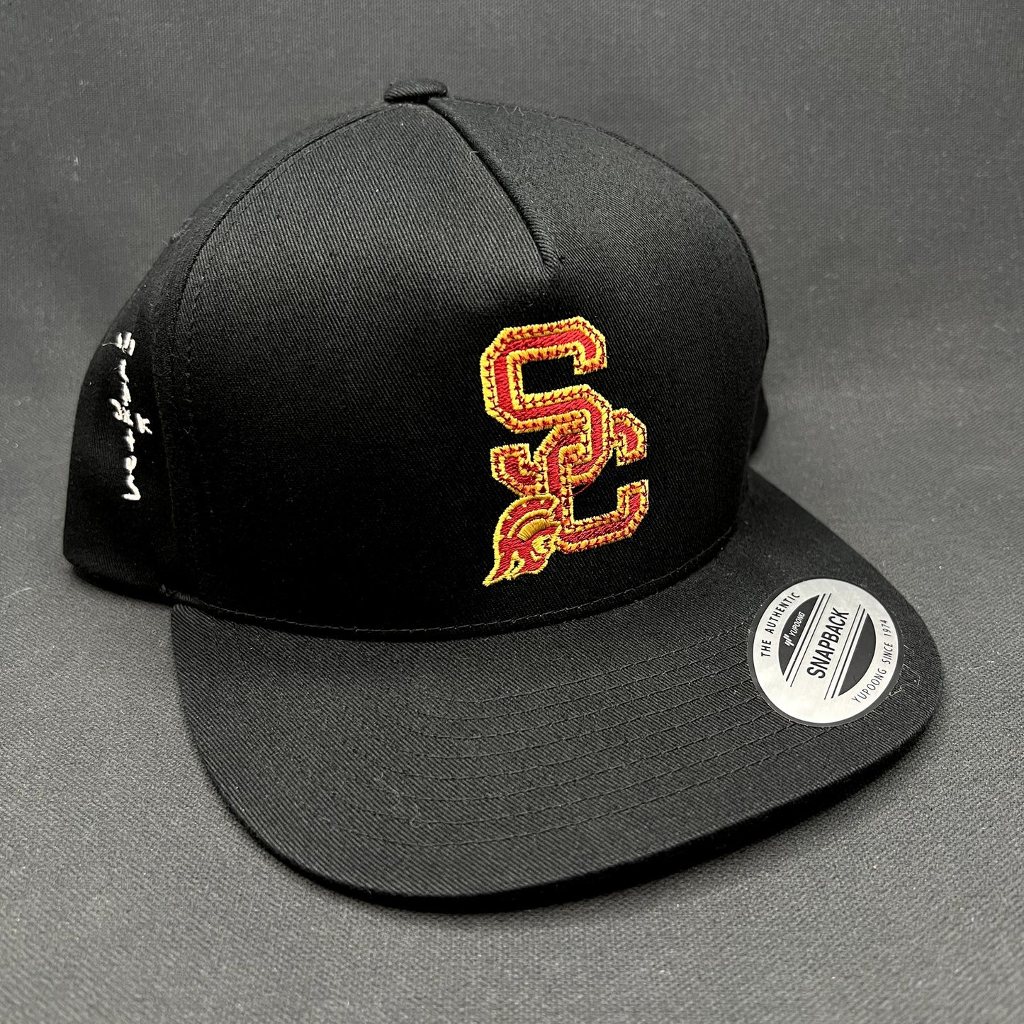 USC Trojans Alumni Yupoong Snapback Hat Black NCAA Football