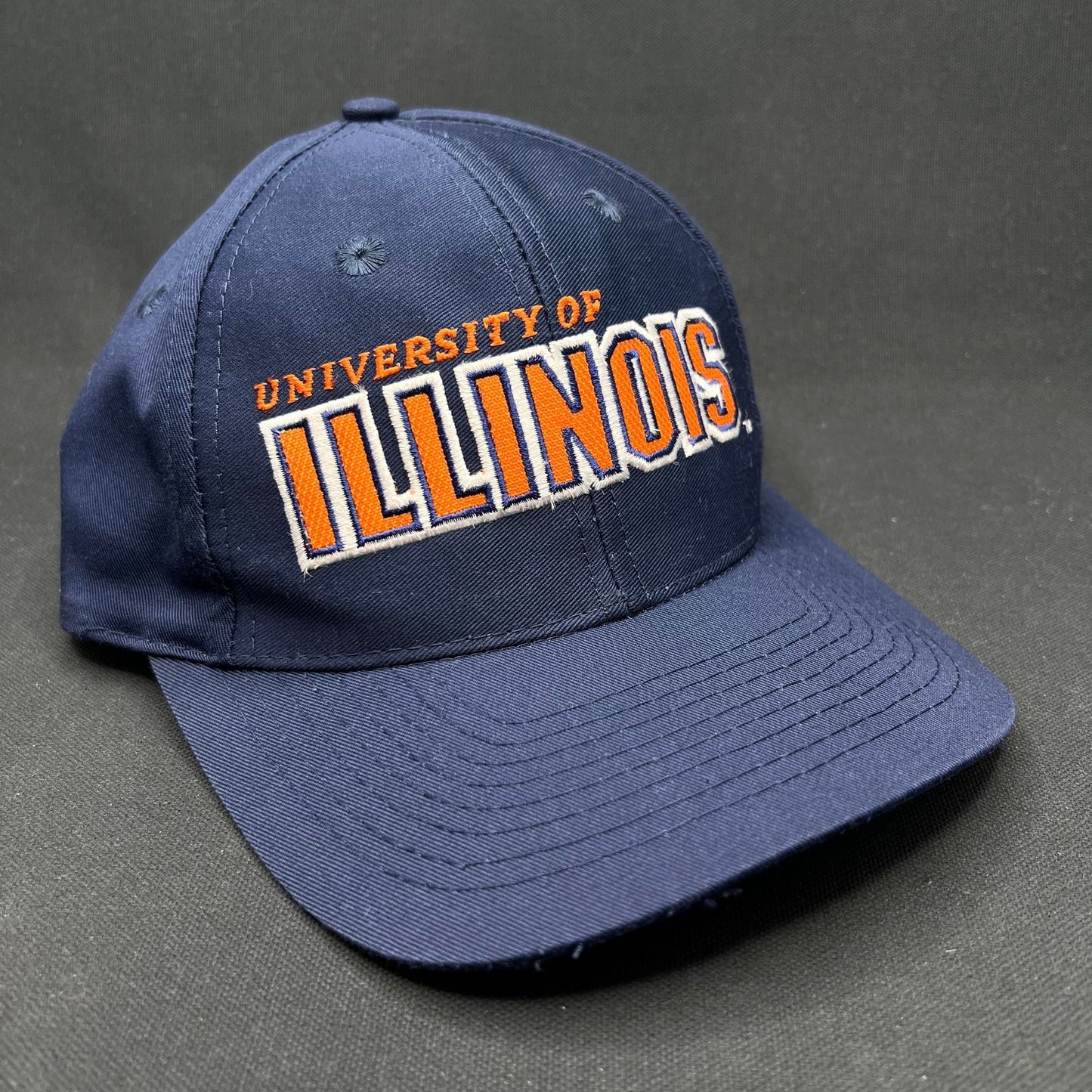 Vintage University of Illinois Sports Specialties Snapback Hat