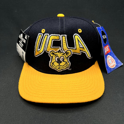 Vintage UCLA Bruins Bear Logo Snapback Hat NWT Starter The Right Hat NCAA