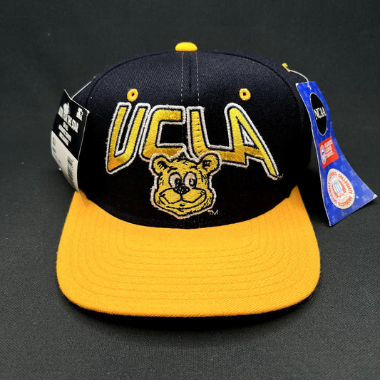 Vintage UCLA Bruins Bear Logo Snapback Hat NWT Starter The Right Hat NCAA