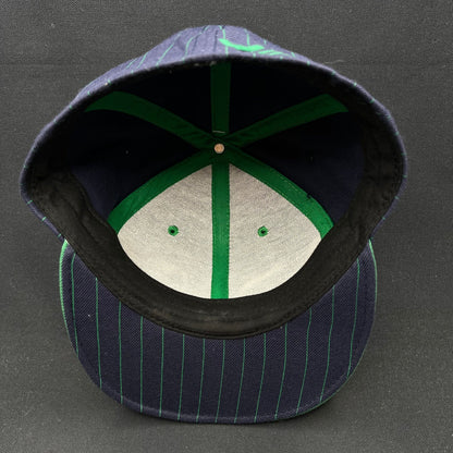 7 1/4 Y2K RVCA Crest Logo Snapback Hat Black White Pinstripe Brim