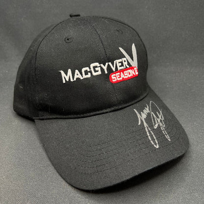 MacGyver Season 2 Cast Crew Signed Hat Vintage TV Promo