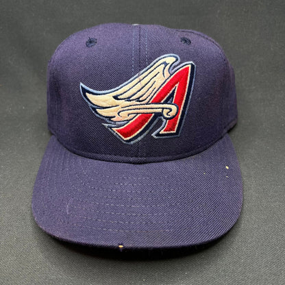 Vintage New Era 5950 Angels Fitted Hat 7 1/4 Diamond Collection Well Worn