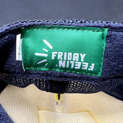 Après Vibes Friday Feelin’ Snapback Trucker Hat Navy Ski Resort Winter Cap