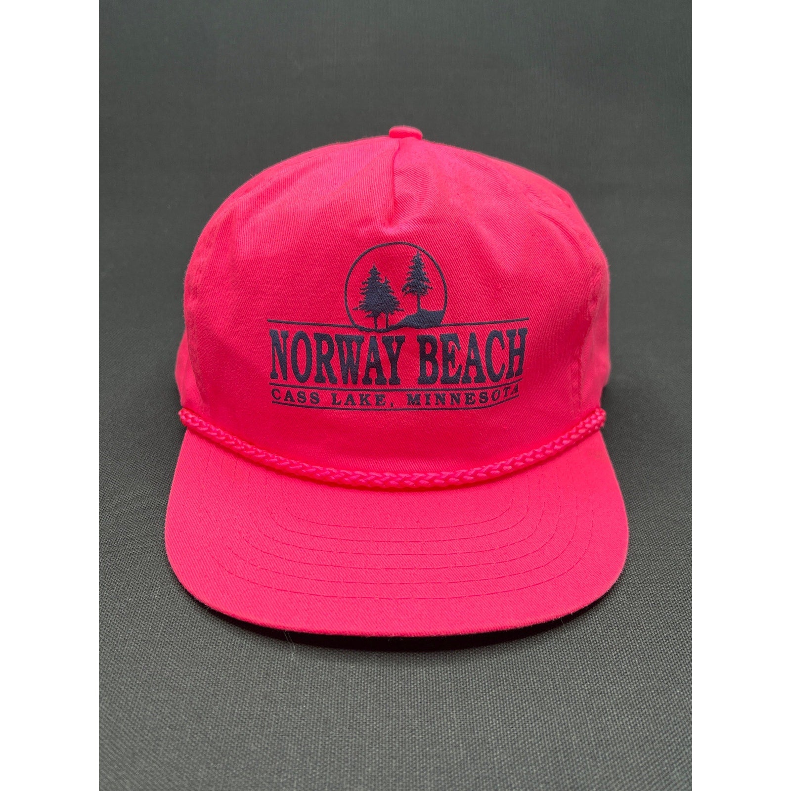 Vintage 1980s Norway Beach Cass Lake Minnesota Zipperback Hat – Neon Pink Rope