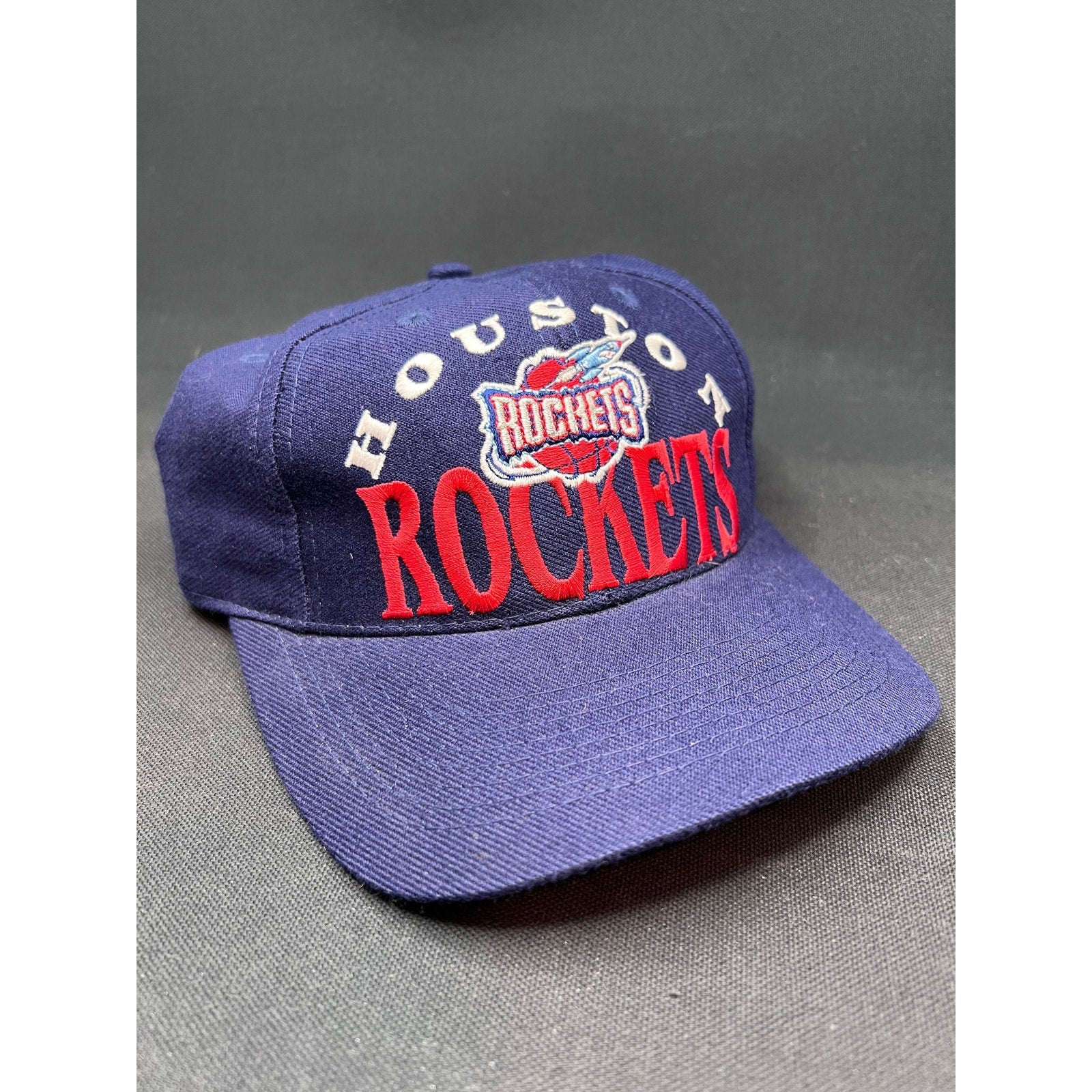 Vintage 1990s Houston Rockets Snapback Hat by The Game – Rare Classic Logo