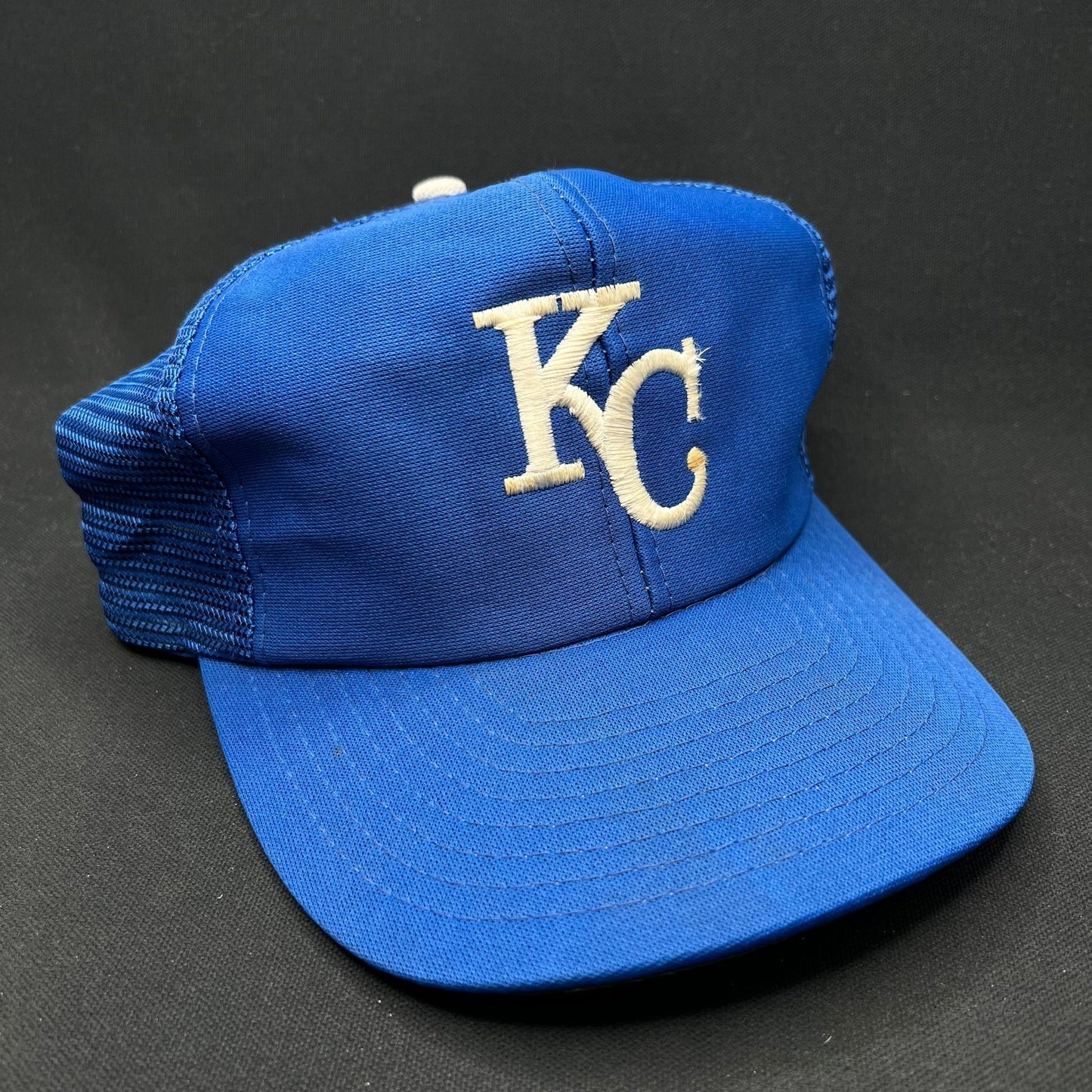 Vintage Kansas City Royals KC Trucker Snapback Hat Taiwan