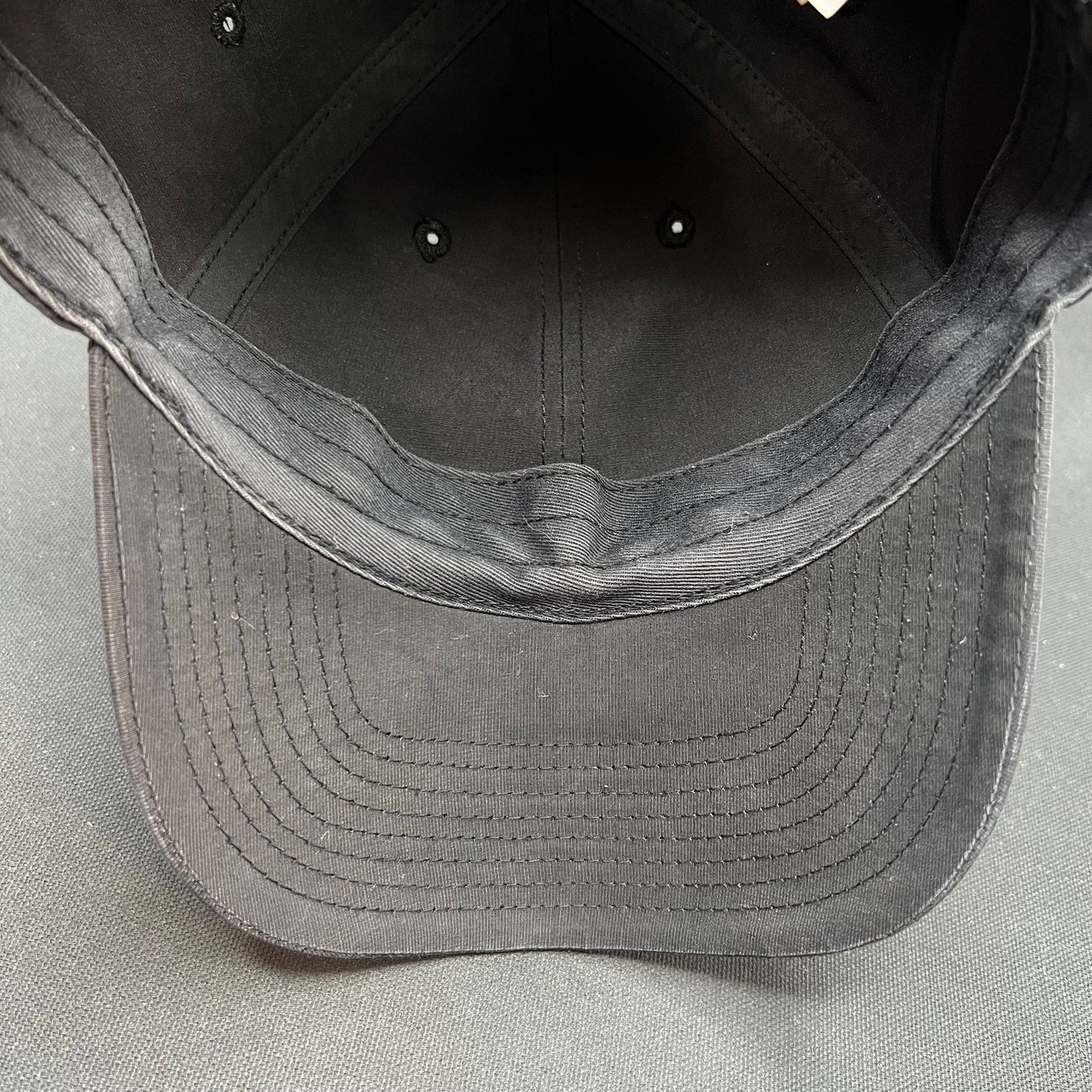 Nike Heritage 86 Black Strapback Hat Mini Swoosh
