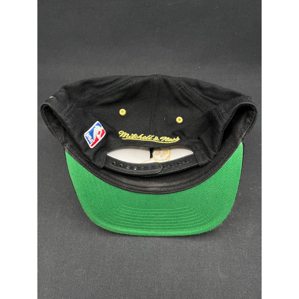 Rare 2015 Toronto Raptors x OVO Mitchell & Ness Snapback – Black & Gold Owl Edition
