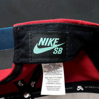 Nike SB Snapback Hat Red Blue Skateboarding Cap Pro Performancew