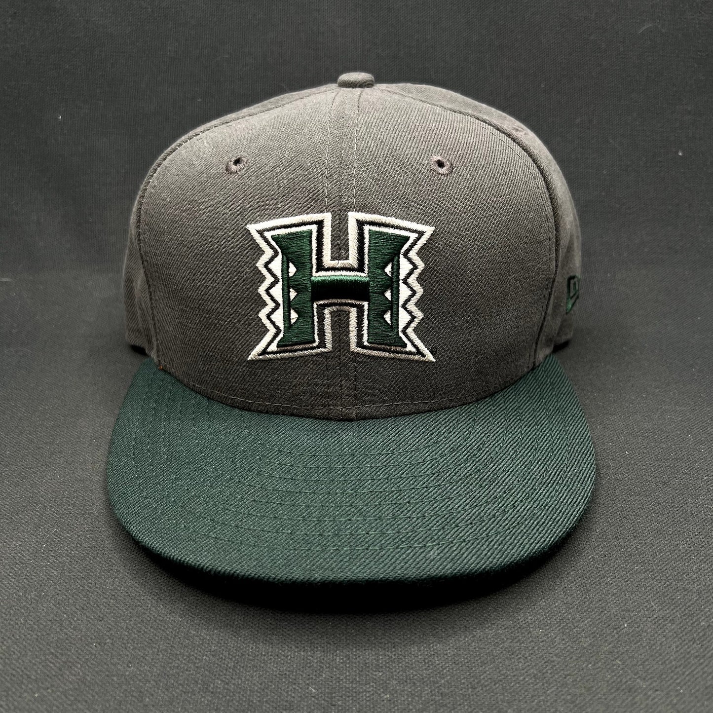 New Era 9FIFTY University of Hawaii Warriors Snapback Hat Gray Green NCAA