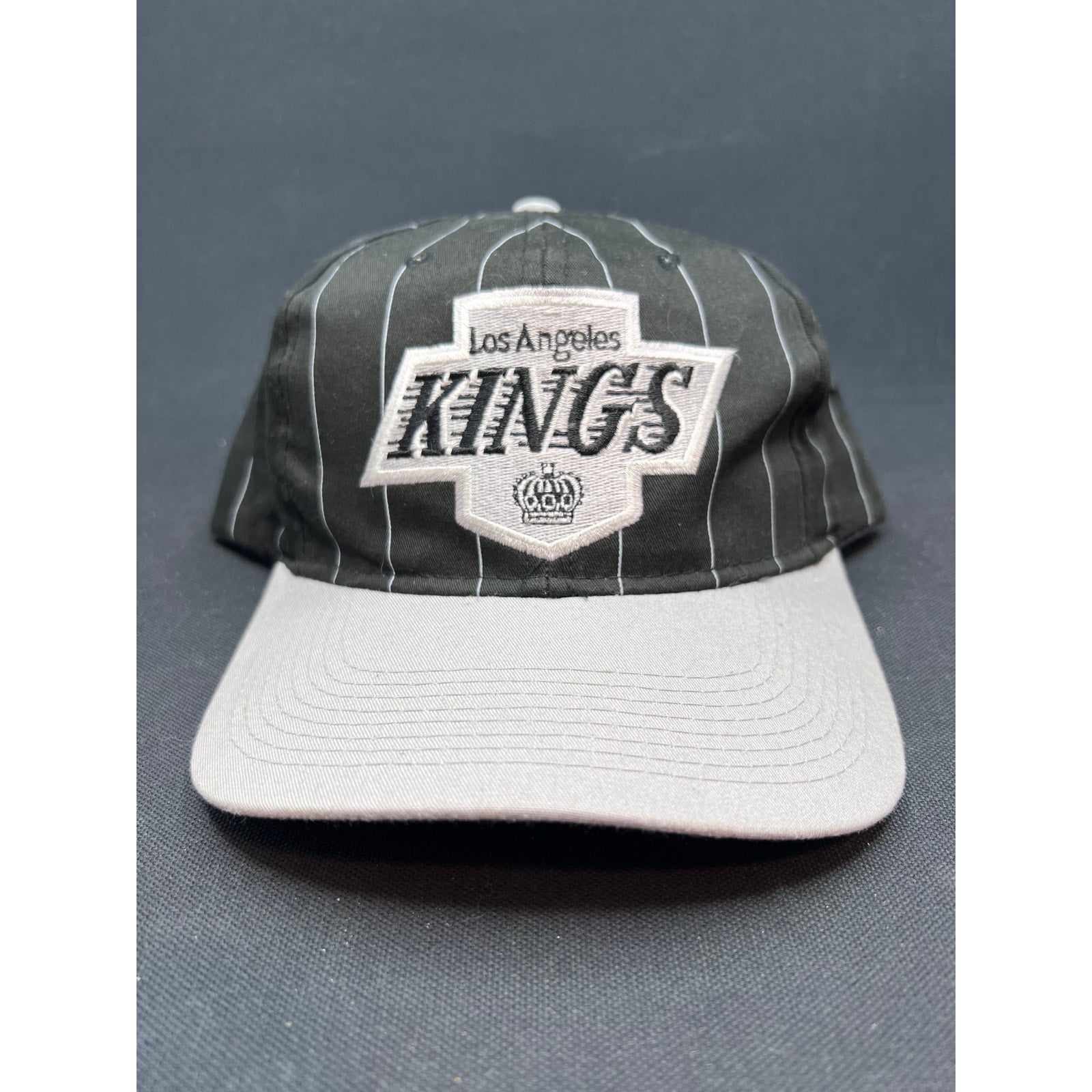 Vintage LA Kings 90's Starter NHL Snapback Hat Black Pinstripe Gray Brim Korea