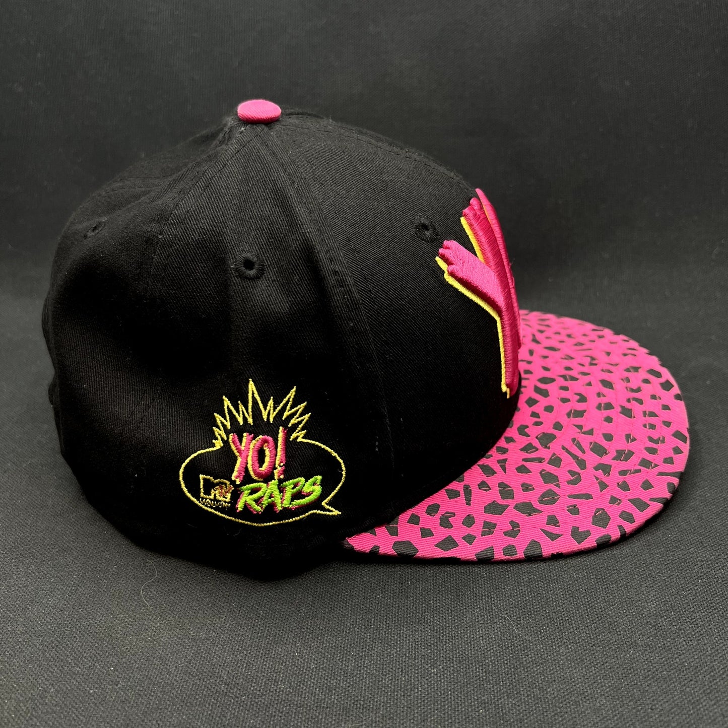 Yo! MTV Raps New Era 9FIFTY Snapback Hat Pink Black S/M Retro