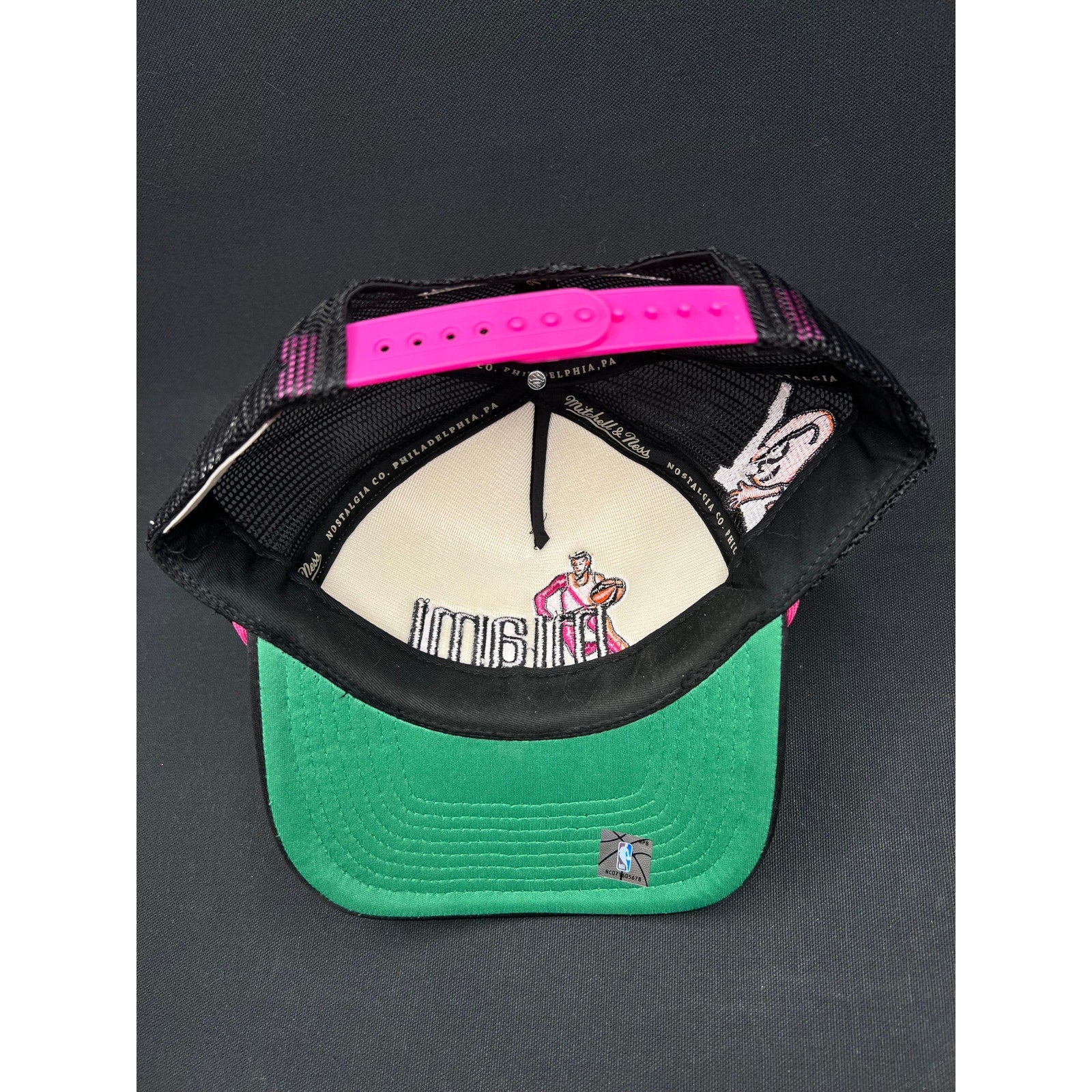 Mitchell & Ness Miami Floridians Throwback Rope Snapback – Pink Rope, Mesh Back, Vintage ABA Style