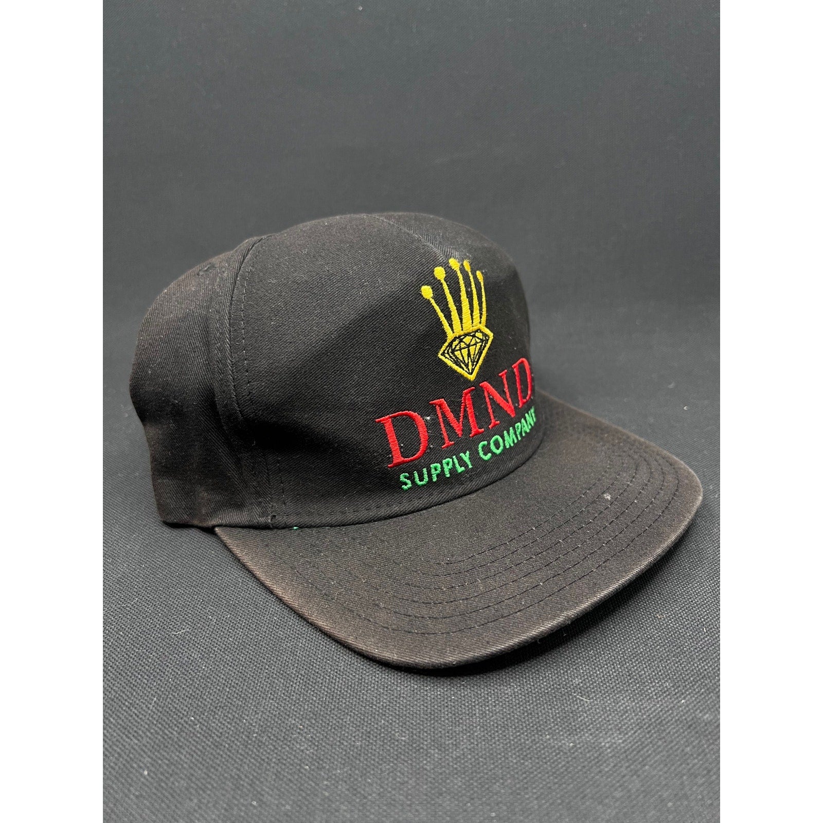 Vintage Diamond Supply Co. DMND Snapback Hat – Rolex Crown Parody Logo (Black/Green Underbrim)