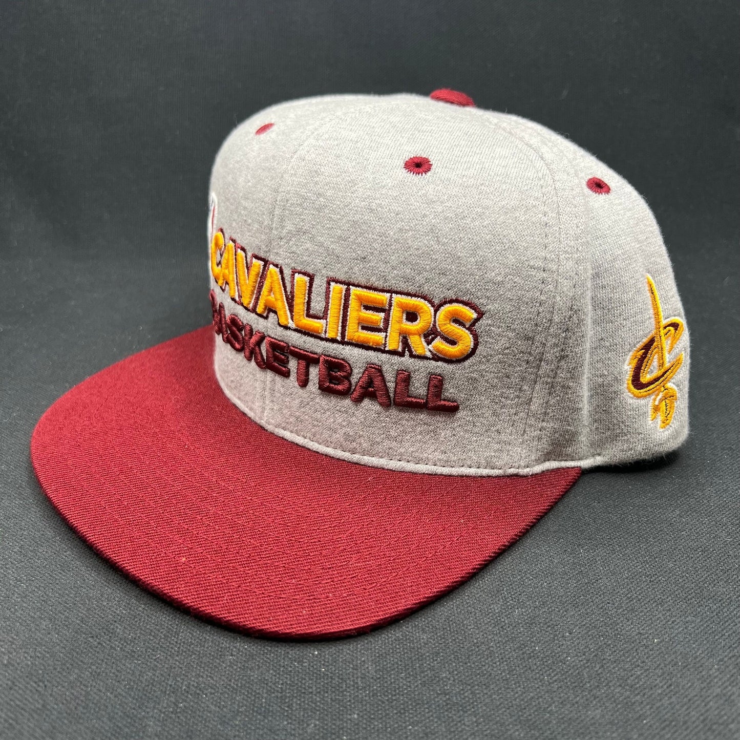 Mitchell & Ness Cavaliers Snapback Hat NBA Script Gray Red
