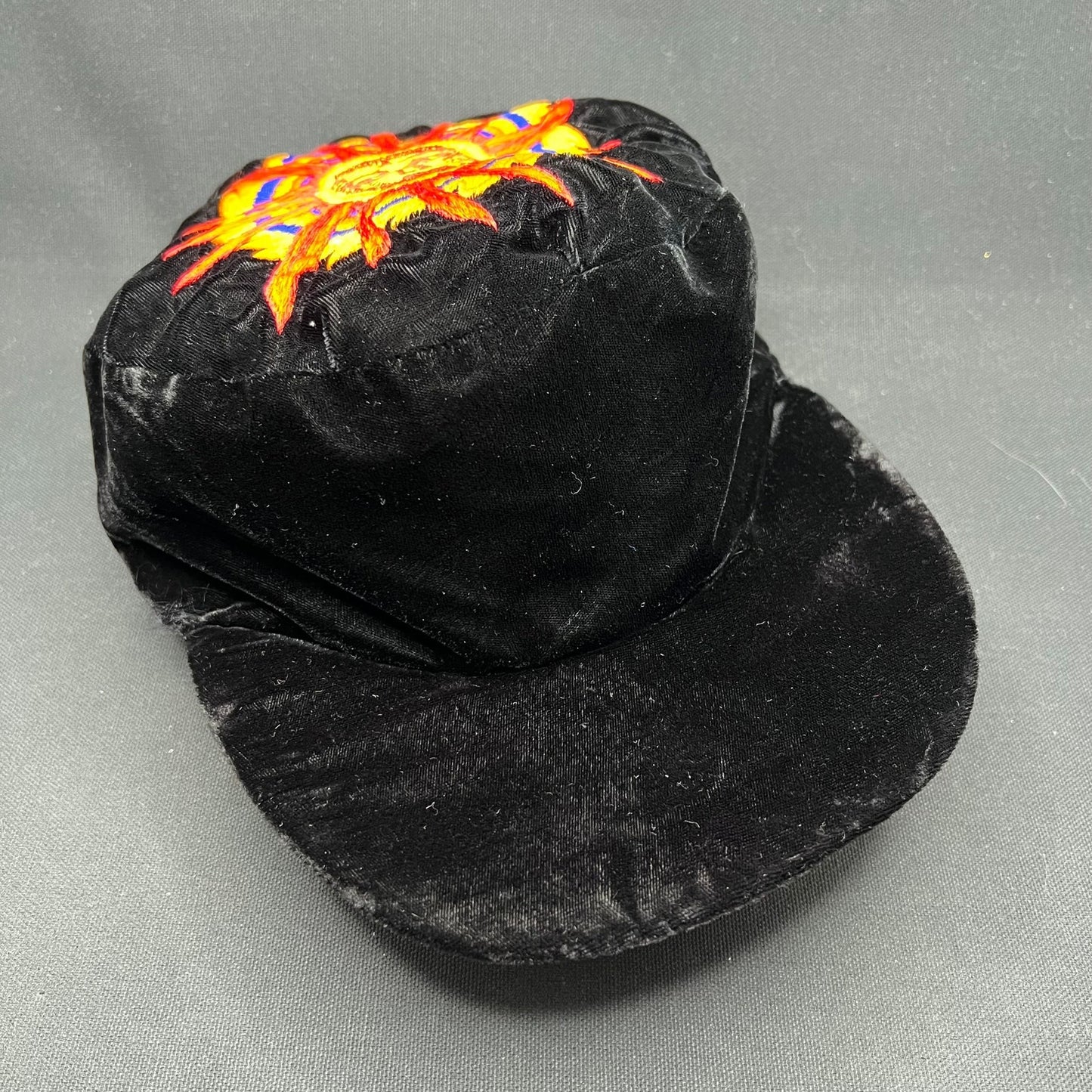 True Vintage Unicas Heady Southwest Sun Velvet Cap