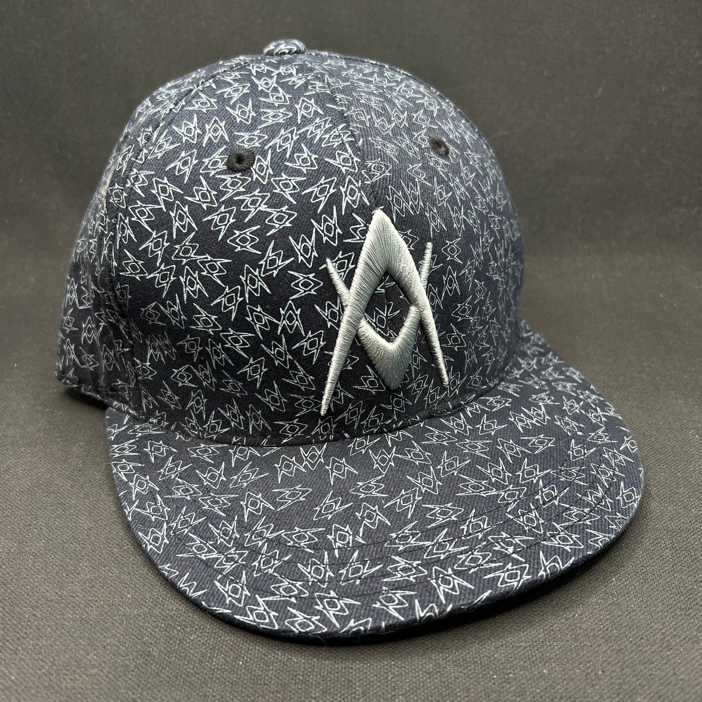 Volkl Ski Hat Fitted 7 5/8 Black Pattern Snapback Cap Atomic Style