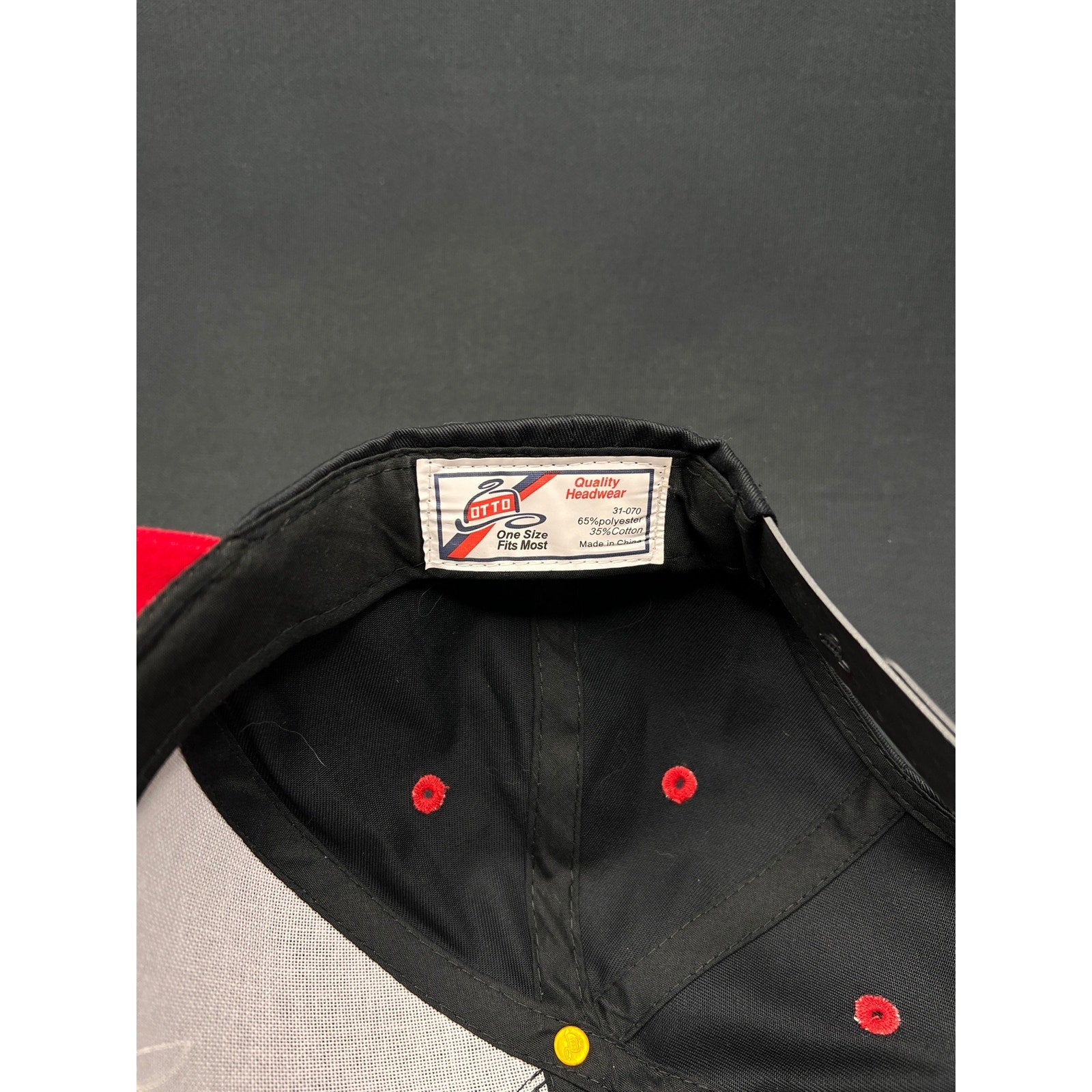 Diamond Head Clothing Co. Hawaii Patch Hat – Black/Red Otto Snapback