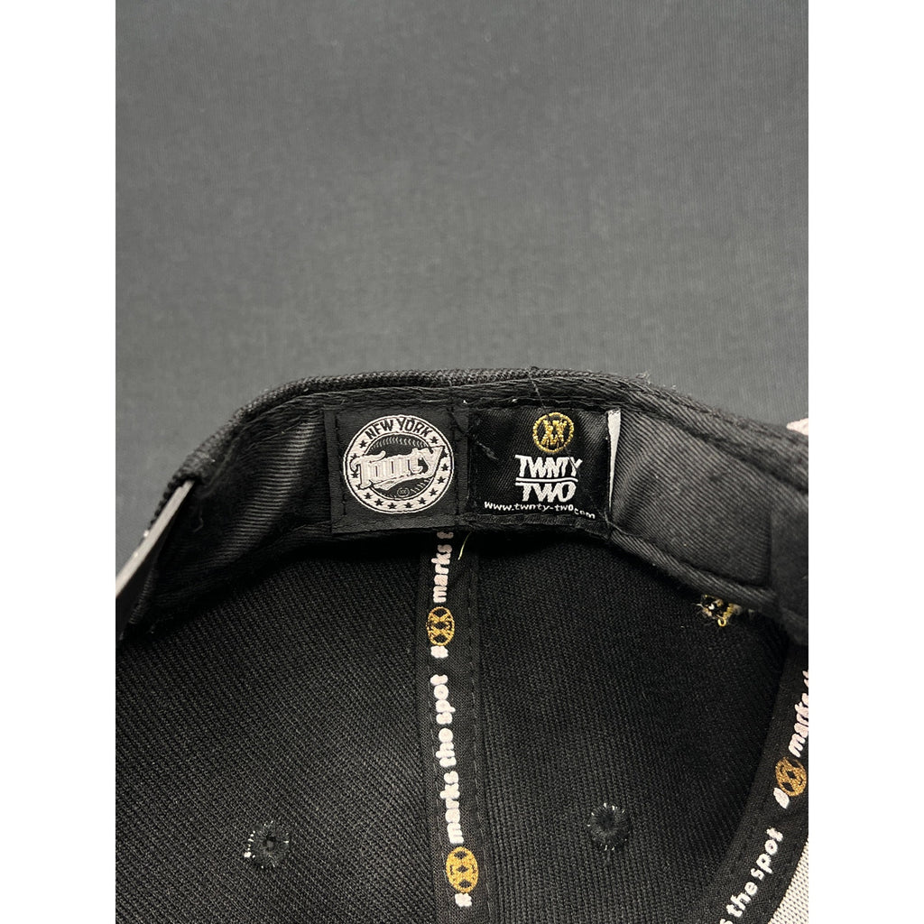 Vintage 2017 XXL Freshman Class Snapback Hat – TWNTY TWO Collab Black/Gold