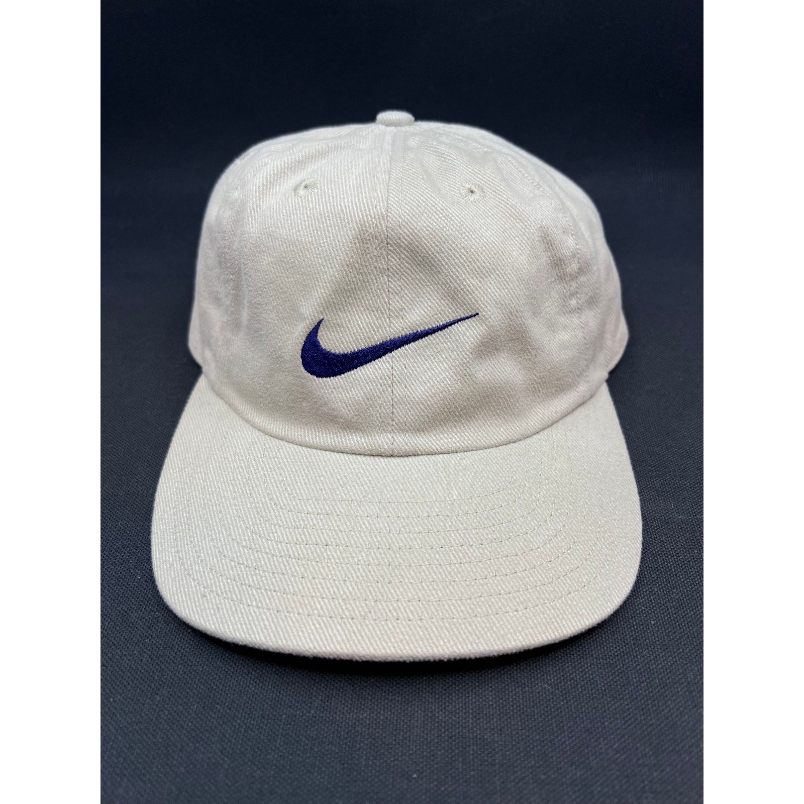 Vintage 1990s Nike Swoosh Strapback Hat – Made in Taiwan – Cream Twill with Green Undervisor