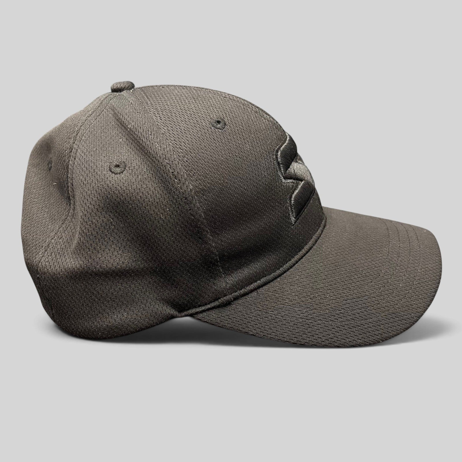 Raree Finds black Starter strapback hat with tonal embroidered logo and structured polyester athletic design